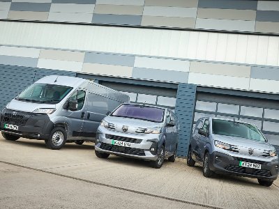 PEUGEOT WELCOMES EXTENSION OF PLUG-IN VAN GRANT UNTIL 2027