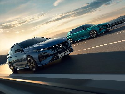 NEW PEUGEOT 308 & PEUGEOT 308 SW – SERIOUS ABOUT DRIVING