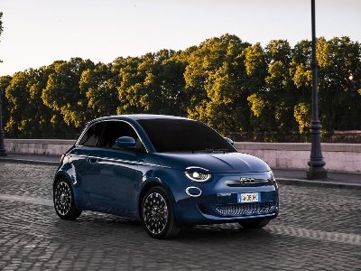 Fiat 500e triumphs in the Auto Express Used Car Awards 2025