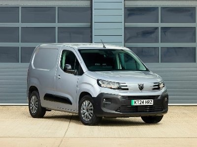 PEUGEOT RECORDS STRONG GROWTH IN RETAIL CAR SALES IN FIRST HALF OF 2026