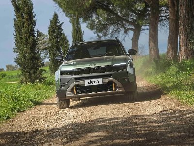 Jeep celebrates 85 years of freedom and adventure by opening the order book Avenger 85th Anniversary