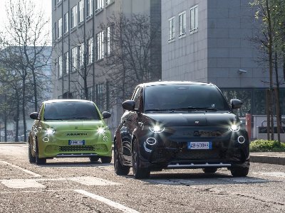 Abarth 500e electrifies performance with new £3,750 Government Electric Car Grant