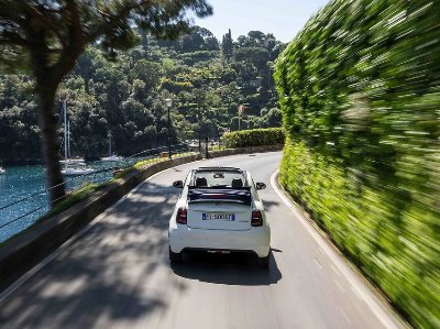 FIAT scientific formula reveals the perfect weather for roof-down driving in Britain