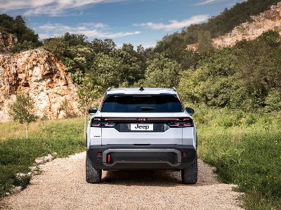 Electrified freedom without compromise: new Jeep® Compass 4xe and Plug-In Hybrid now available to order