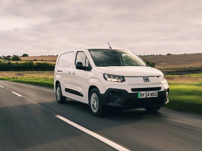Fiat Professional Doblò Cargo named ‘Small Van of the Year’ at the Auto Express New Car Awards 2025